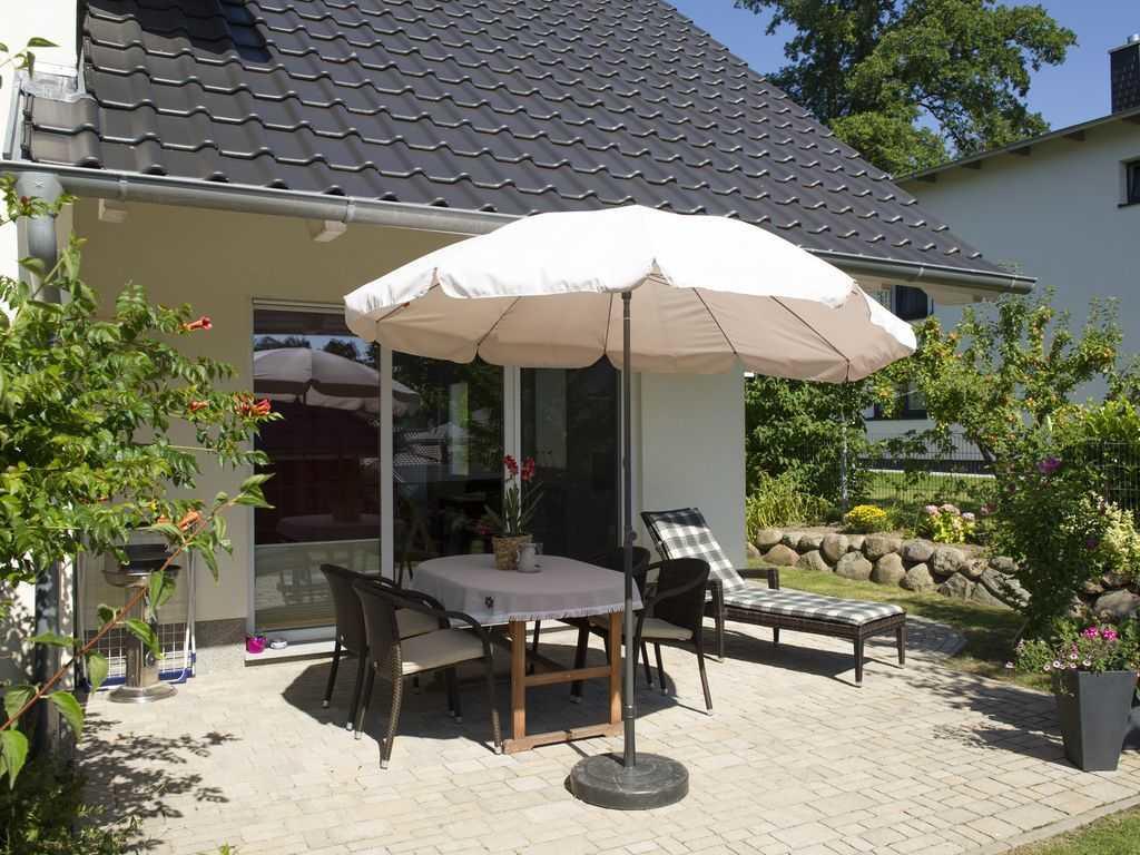 Ferienwohnung Am Waldesrand Sellin  Екстериор снимка
